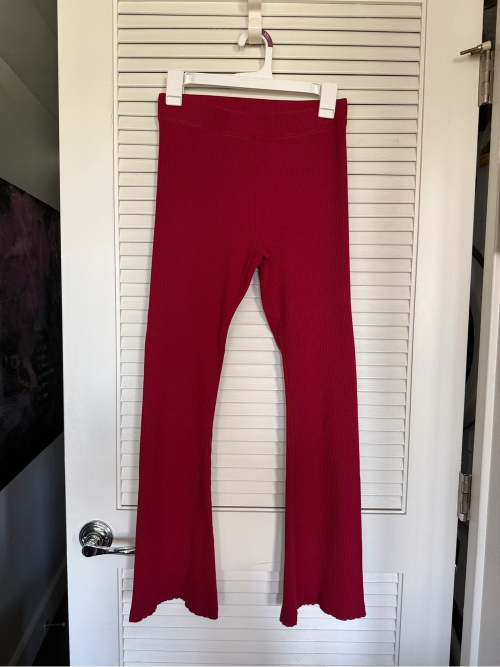 PINK Victoria's Secret Red Ribbed Flare Leggings (Petite)